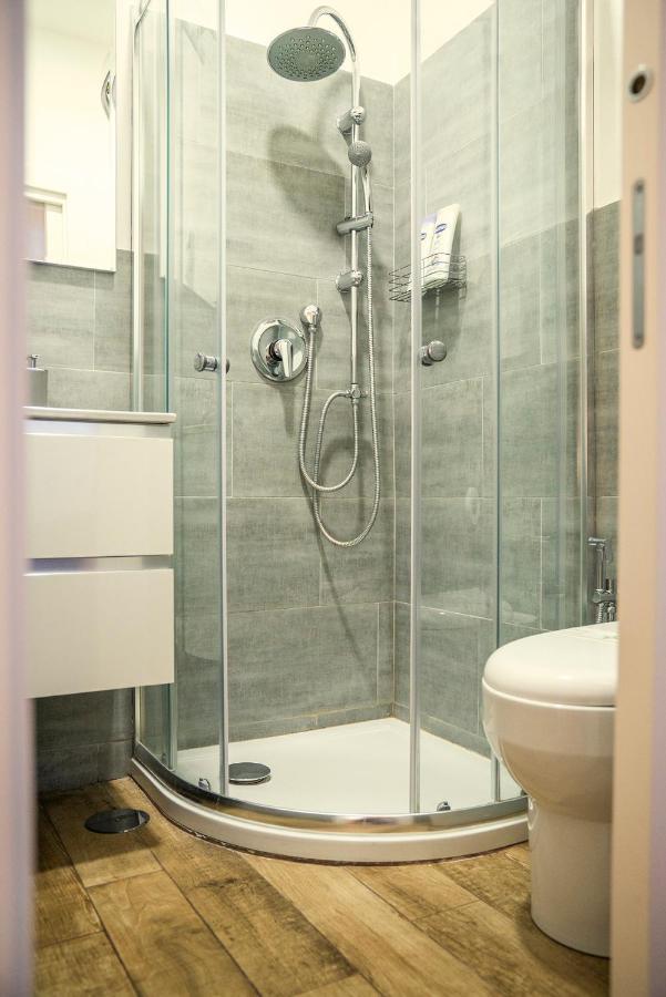 Garden House - Luxury Guest House - Overnight Stay Only Rome Bagian luar foto