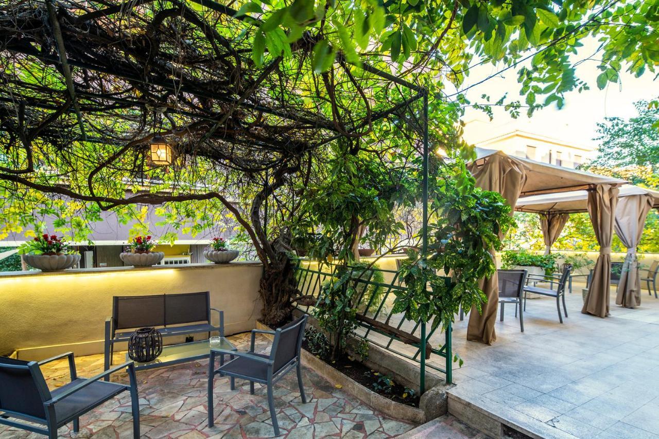 Garden House - Luxury Guest House - Overnight Stay Only Rome Bagian luar foto