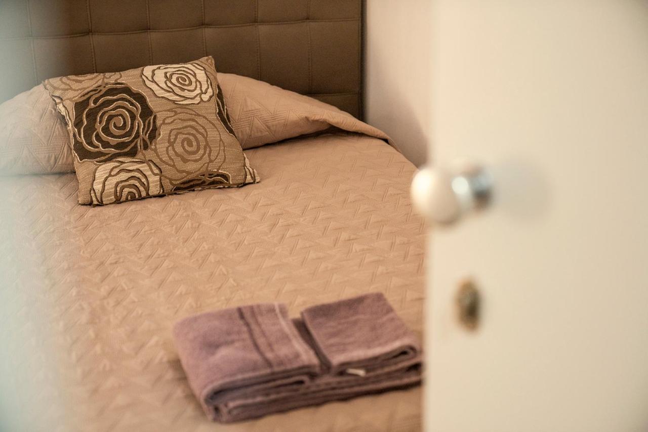 Garden House - Luxury Guest House - Overnight Stay Only Rome Bagian luar foto