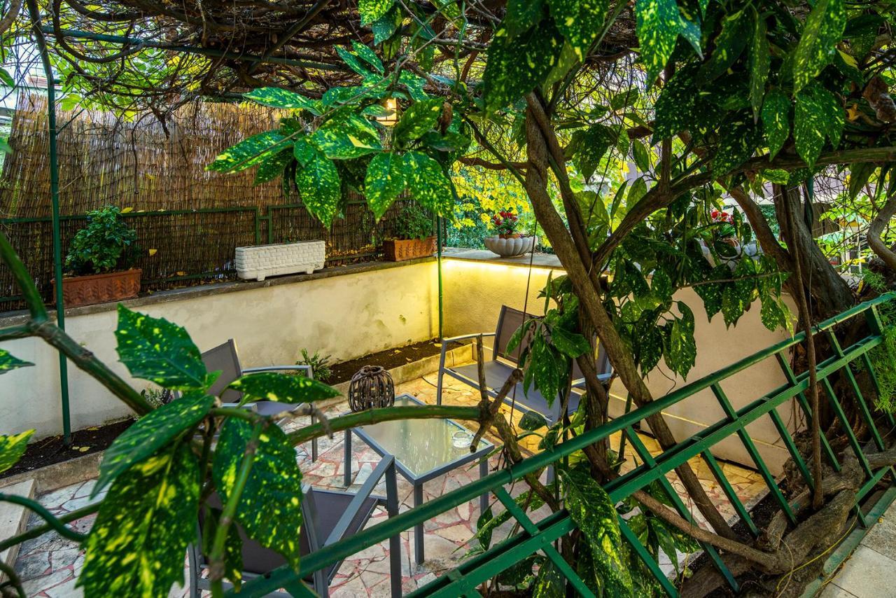 Garden House - Luxury Guest House - Overnight Stay Only Rome Bagian luar foto